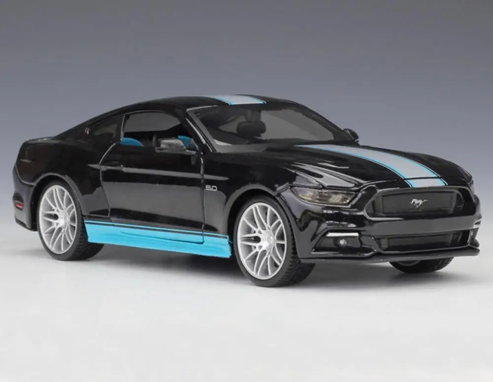 Maisto 1/24 1:24 2011 Ford Mustang GT Harley Edition спортивный гоночный автомобиль Транспортное средство литье под давлением дисплей Модель игрушки для детей мальчиков и девочек - Цвет: GT Modified Black