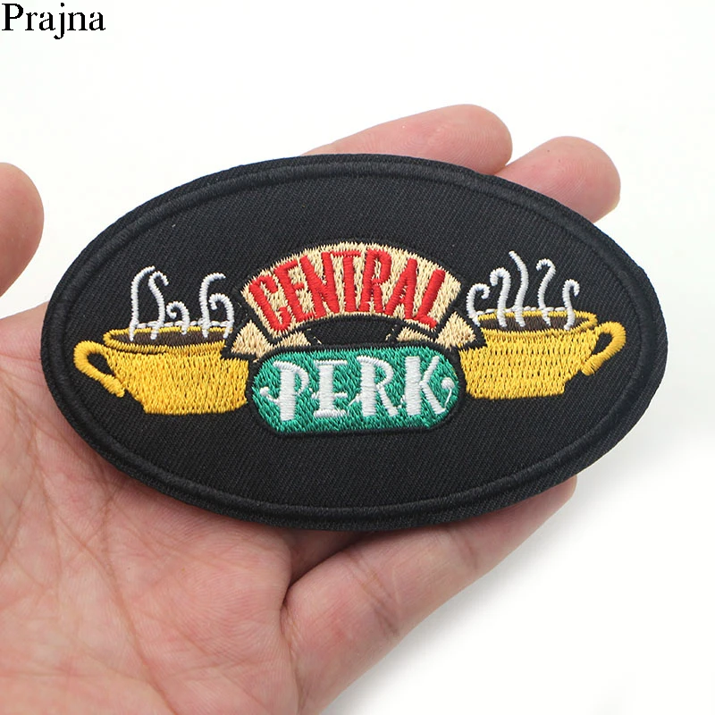 Праджня с надписью ТВ шоу Friends (аппликации патчи железные на обуви джинсы рубашка