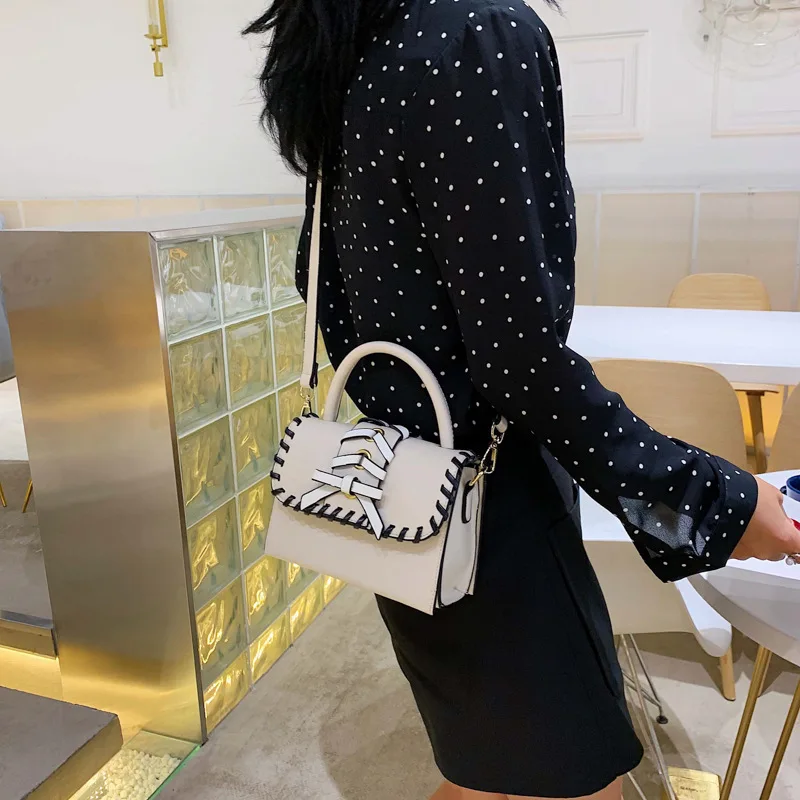 New Forestry Butterfly Knot Knitted Single Shoulder Bag with Texture Oblique Square in 2019 | Багаж и сумки