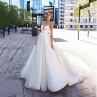 uzn elegant wedding dress a line v neck strapless satin bridal gowns ivory lace appliques brides dress custom made
