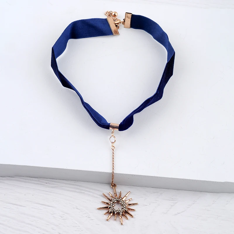 Уникальный кристалл звезда панк красный и синий бархатная полоска колье для
