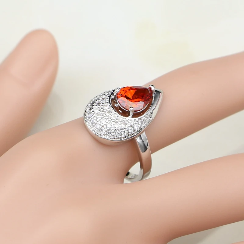 Комплект из колье и серёг серебра 925 пробы с красным фианитом | Украшения