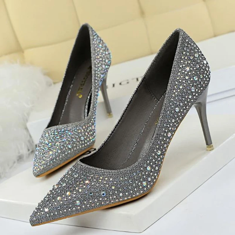 Туфли-лодочки женские на высоком тонком каблуке заостренный носок Хрустальная