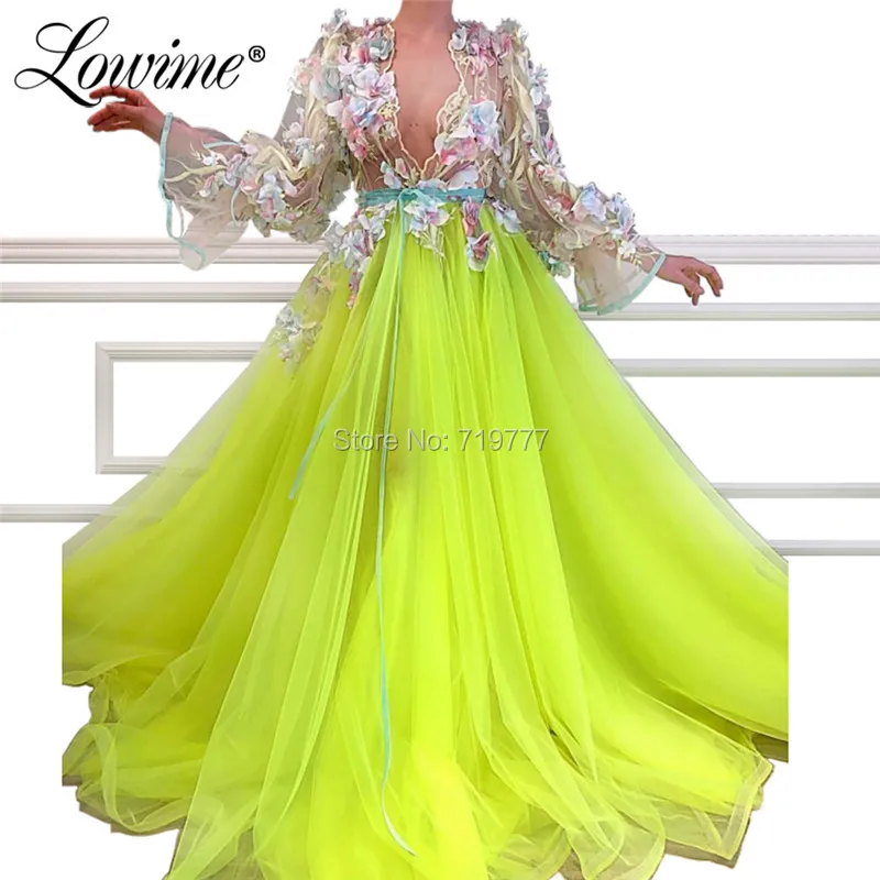 Pink Embroidery 3D Flower Prom Dresses Illusion V Neck Party Dress 2019 Dubai Arabic Long Sleeves Evening Gowns Robe De Soiree