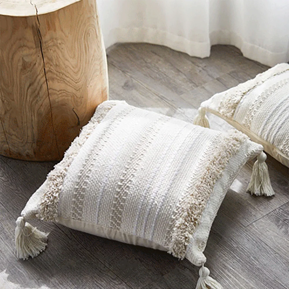 

European Style Four-corner Lace Tassel Cushion Office Lumbar Pillow Cotton Tufted Custom Sofa Pillowcase Chair Pad