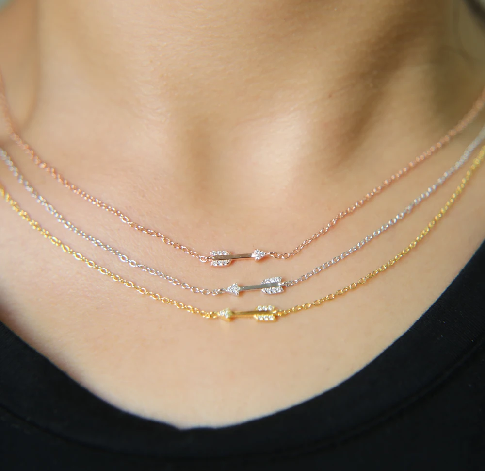 Изящное колье с кубическим цирконием сверкающая стрела очаровательный