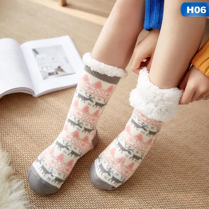 

New Christmas Socks Women Cotton Socks Print Thicker Anti-slip Floor Socks Carpet Socks Thicken Winter Fleece Sock Women Warm