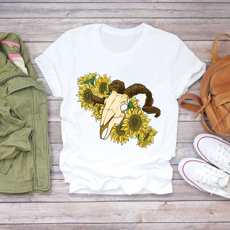 

Women Beach Womens T-shirts Top T Graphic Female Tee T-Shirt Flamingo Cartoon Lady Cute Summer Shirt