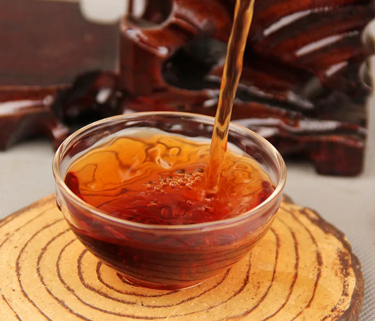 Чай Yunnan Puɾr готовый чай небольшой Chen Xiang приготовленный Tuo квадратный кирпичный