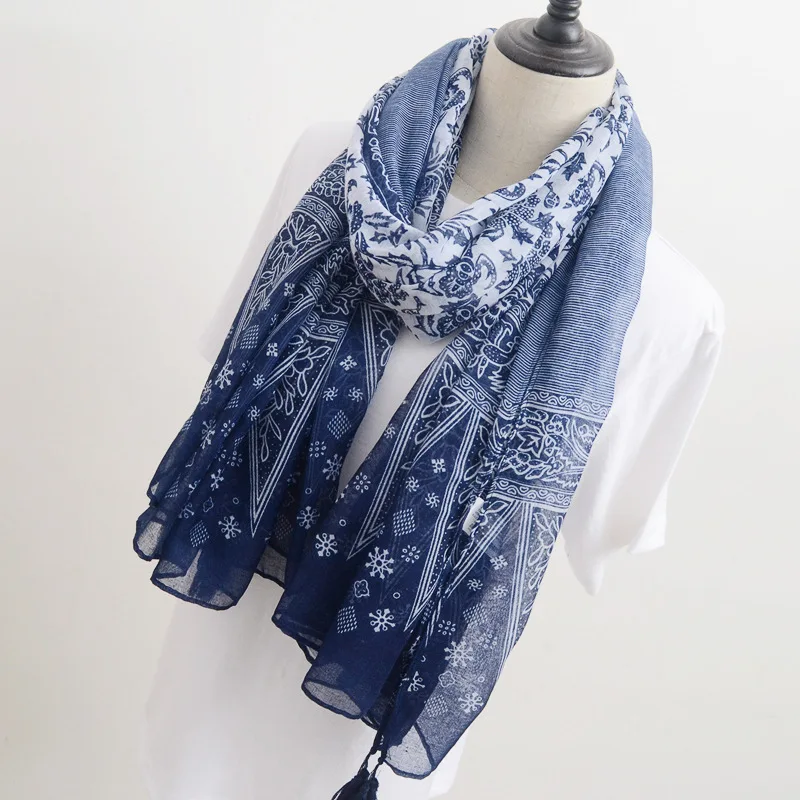 Платок солнцезащитный шаль классический ретро синий и белый фарфор печатных