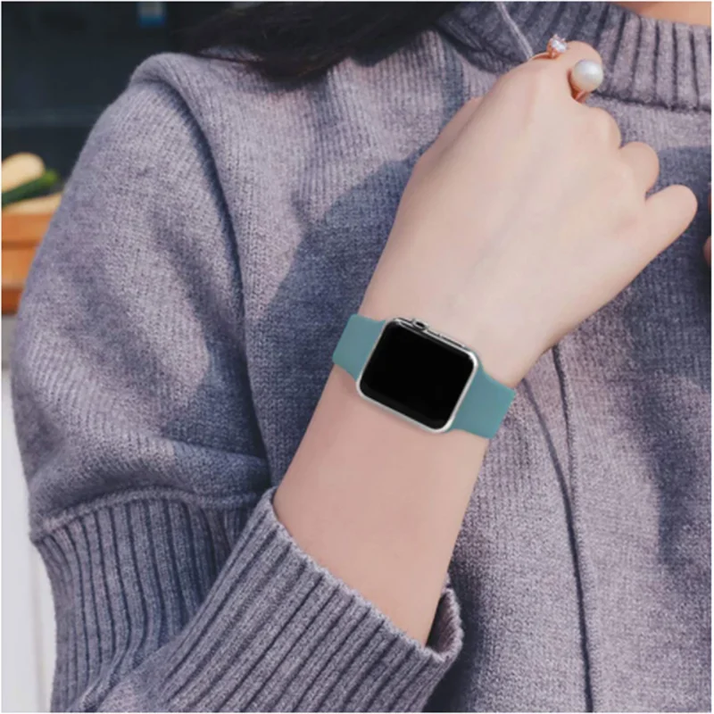 2021 new fashion silicone strap for apple watch band 38mm 40mm 42mm 44mm rubber belt smartwatch bracelet iwatch series se 6 5 4 free global shipping