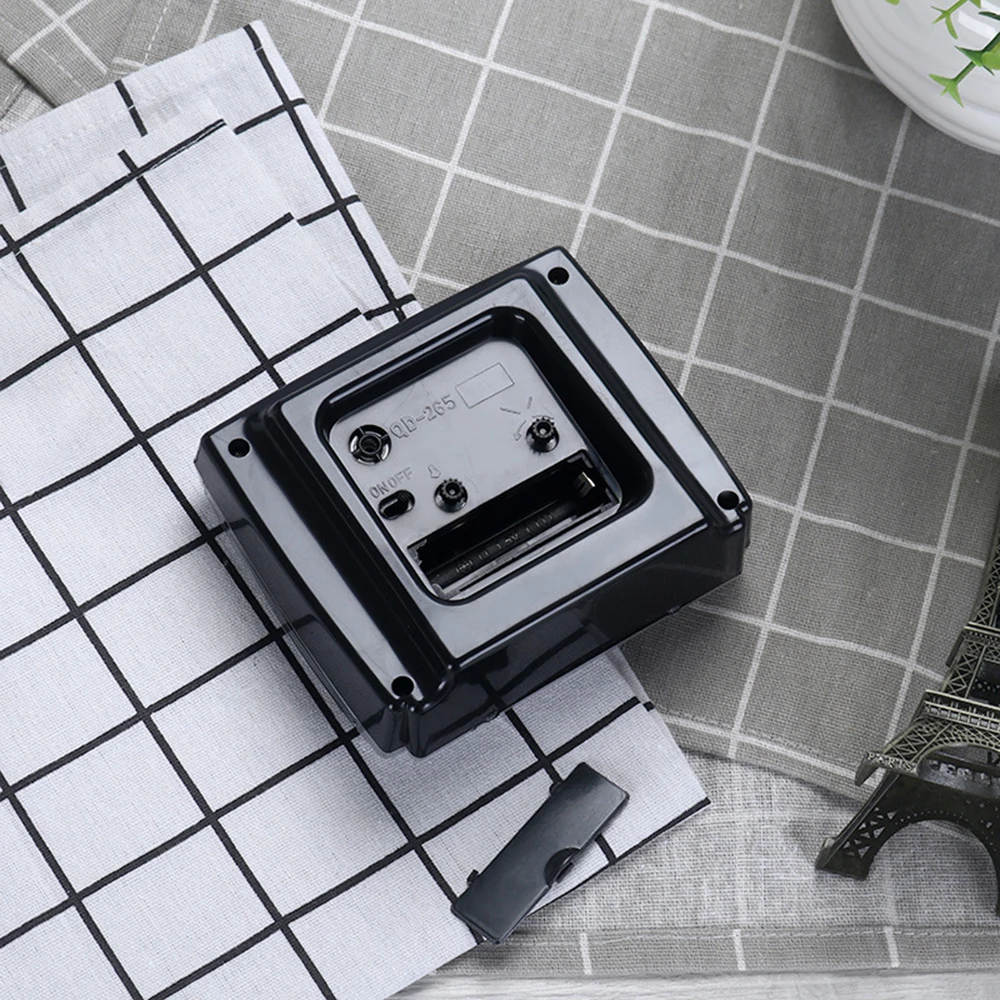 Квадратные маленькие часы-будильник с функцией повтора бесшумные настольные