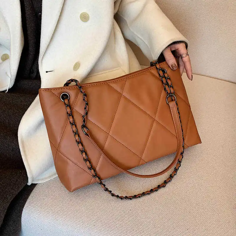

Women Bag Classic Metal Chain Shoulder Purse Women Satchel Leather Tote Bags For Women 2021 Shoulder Bag Trendy Large Shopper
