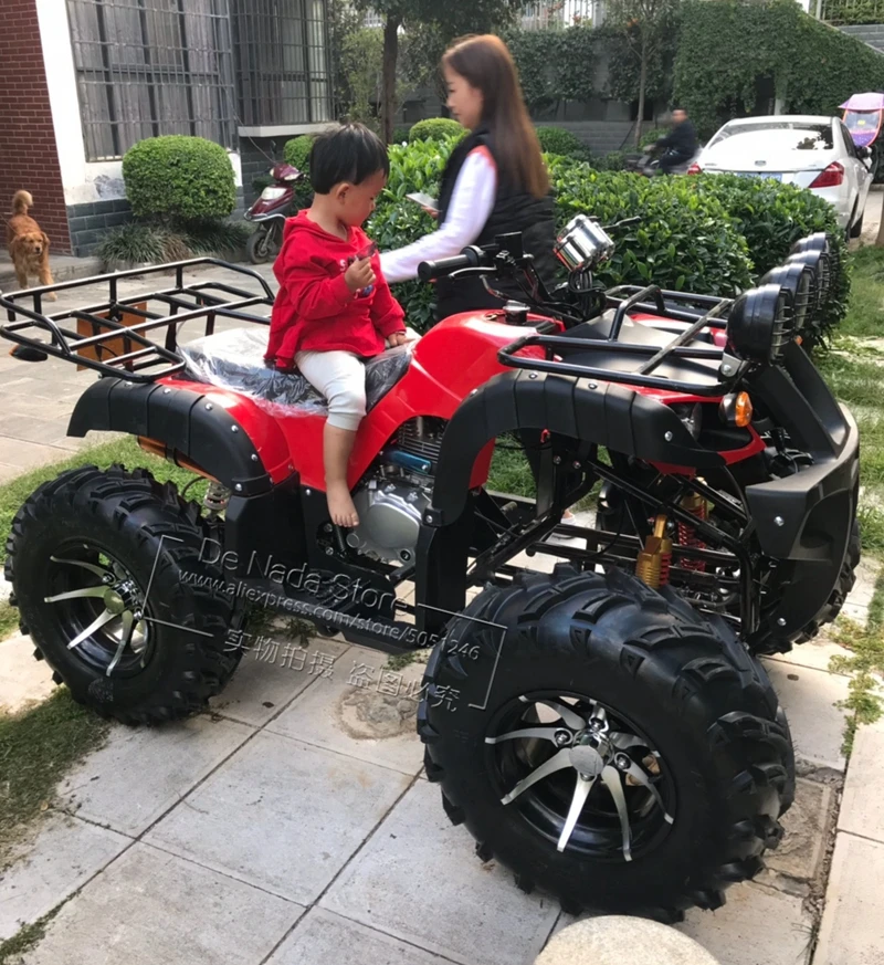Взрослые подростки, играющие в гонки, mtb мотоциклы, газовый двигатель, велосипед, автомобиль, велосипед, бензиновый квадроцикл, спортивный Квадроцикл с запасной шиной