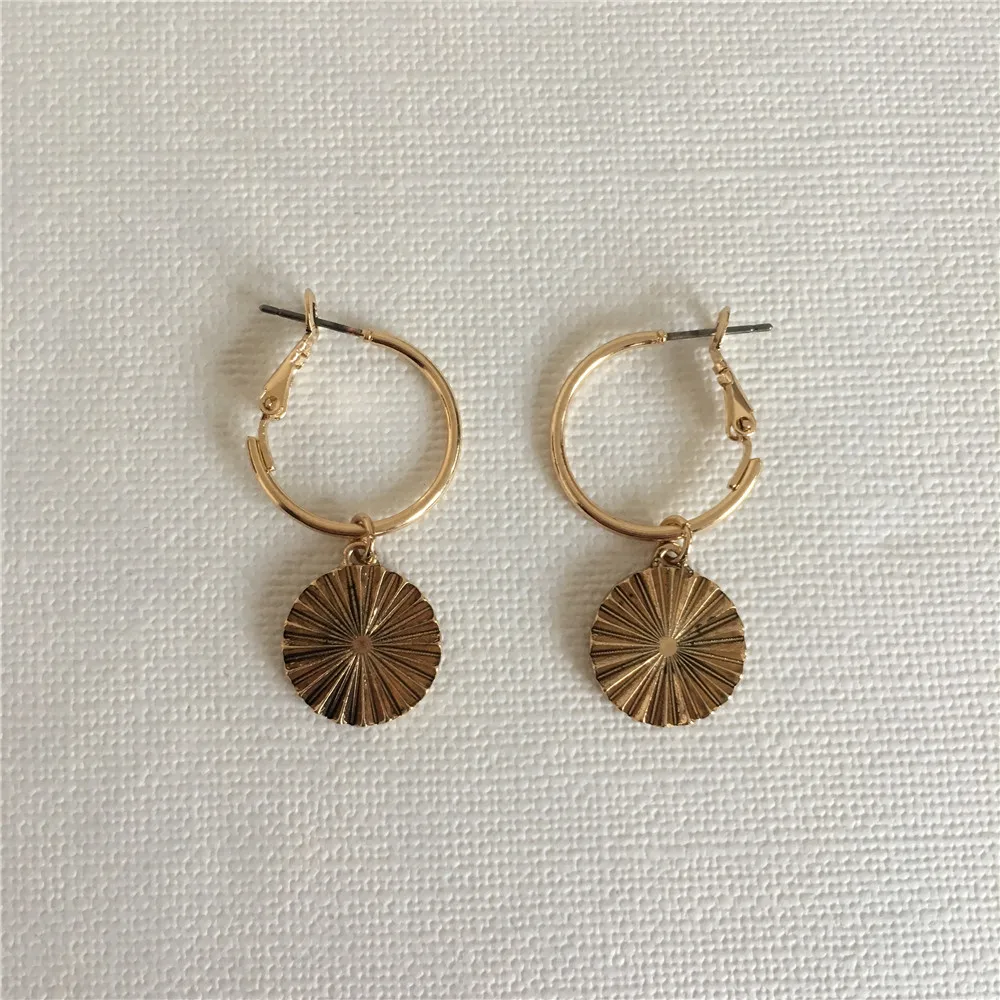 Повседневные золотые Цвет или серебристом цветах покрытие треугольник круглый