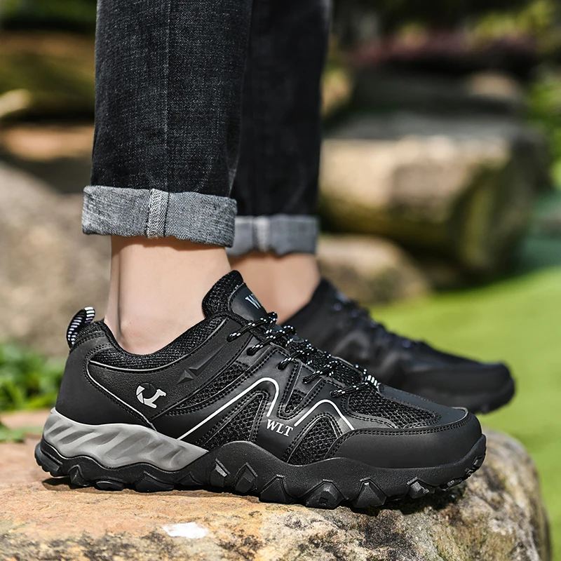 Men Hiking Shoes Non-slip Mountain Trekking Shoes Outdoor Breathable Tactical Combat Army Boots Desert Training Sneakers