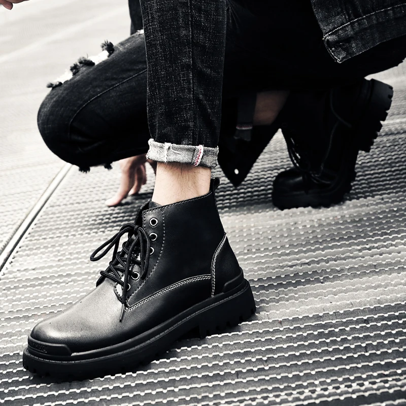 

Men's Boots Leather Men Boots Brand Lace-up Waterproof Winter Snow Boots For Men 2021 New Classic Casual Men Work Boots Big Size