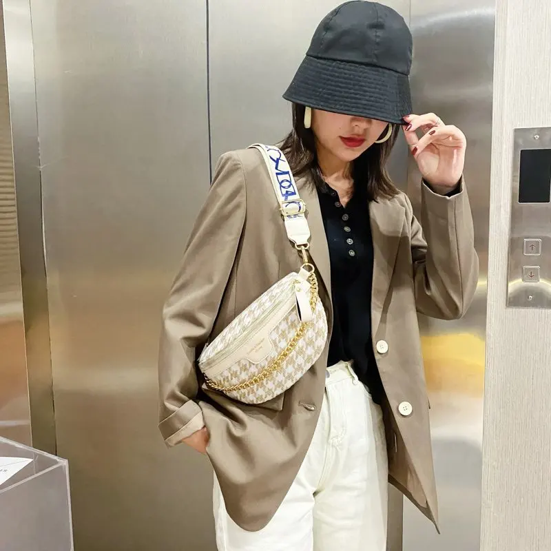 

Women's Waist Bags Fashion Fanny Pack Female Shoulder Bags Luxury Belt Messenger Bag Banana Waist Packs Retro Chest Bag