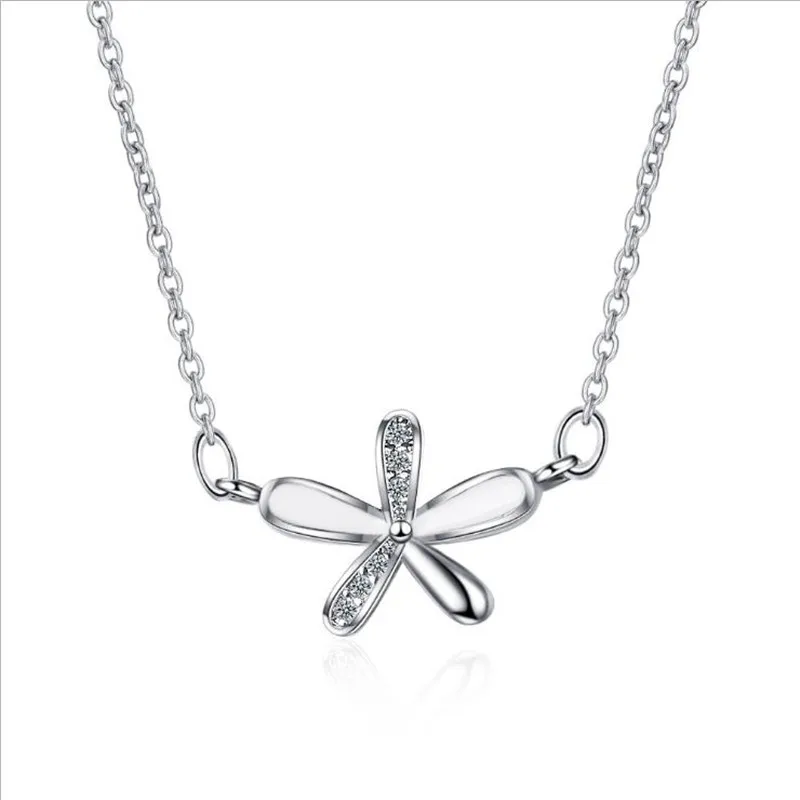 

Fashion Daisy Pendant Necklace For Girl Clavicle Accessories Silver Plated Necklace Women Crystal Choker Bijou Female Jewelry