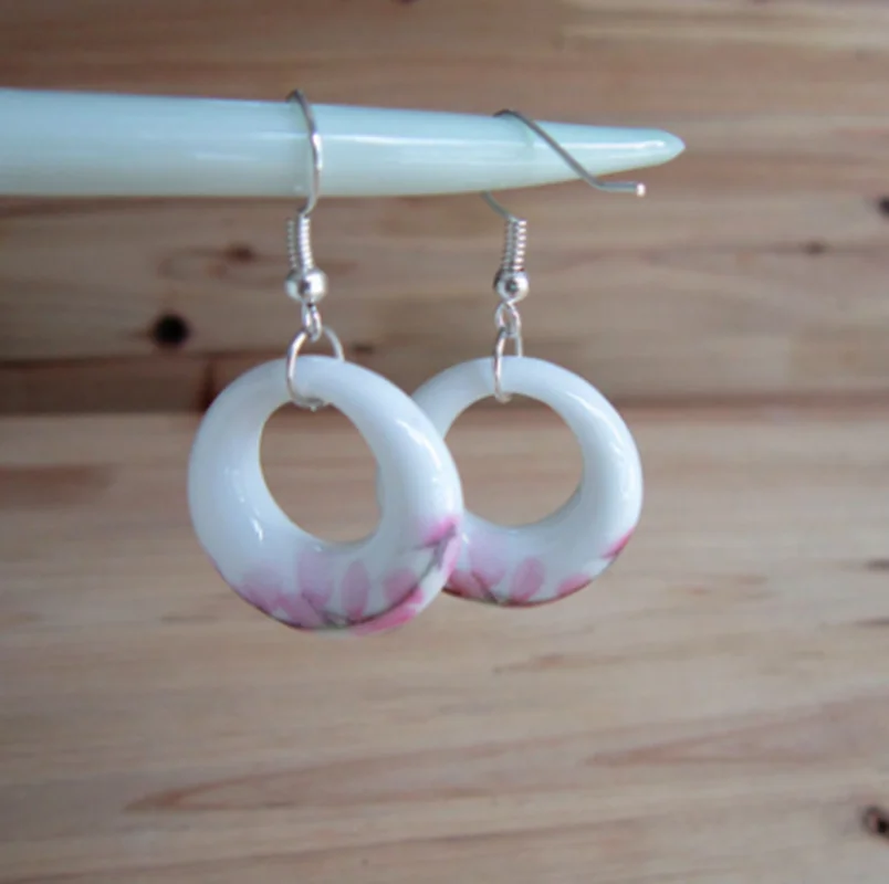 

Chinese style new earrings for women 2020 handmade decals elegant blue and white porcelain drop earring jewelry wholesale