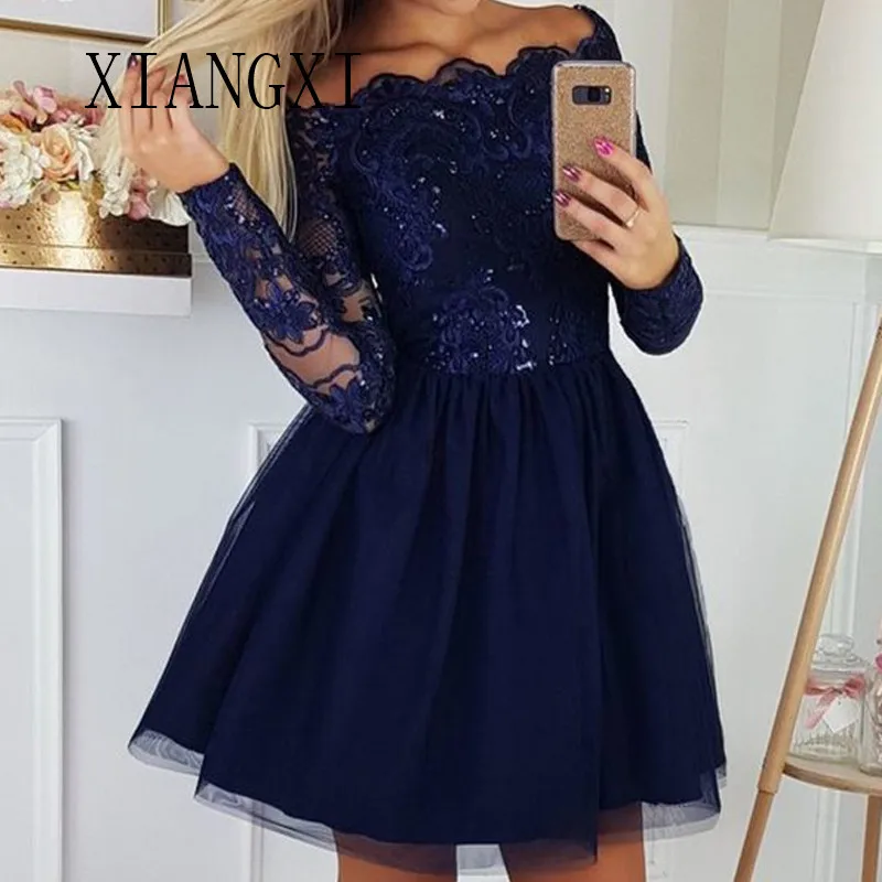 

Navy Blue Homecoming Dresses A-Line Off The Shoulder Sleeves Lace Short Party Dress 2020 Lace Appliques Homecoming Dress Vestido