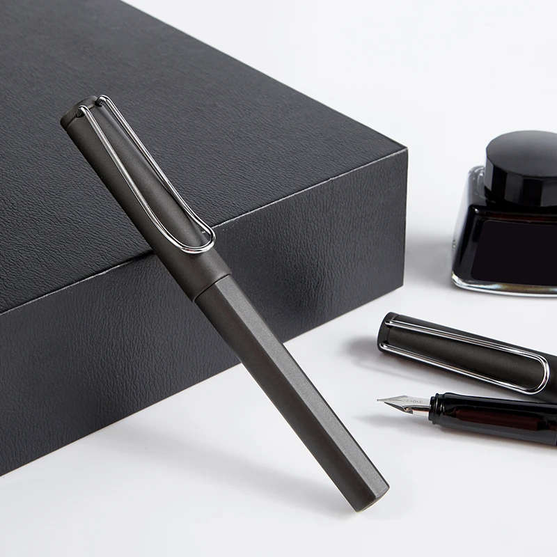 

12 Baoke PM150B Fountain Pen Office Students Use The Word Practice Business Bright Tip Ink Ink Sac Dual Purpose Fountain Pen