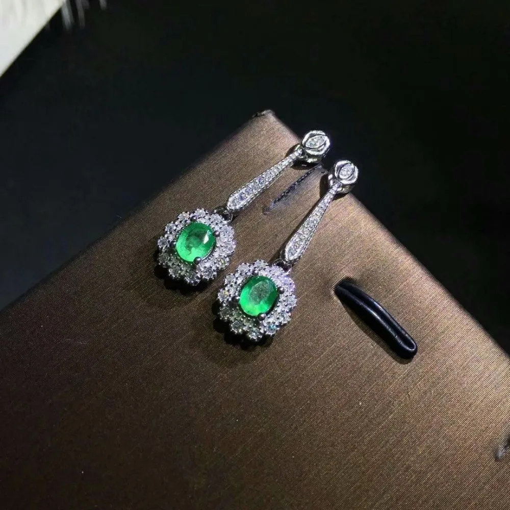 

SHILOVEM 925 STERLING SILVER REAL NATURAL EMERALD STUD EARRINGS CLASSIC FINE JEWELRY NEW WEDDING GIFT 4*5MM JCE0405088AGML