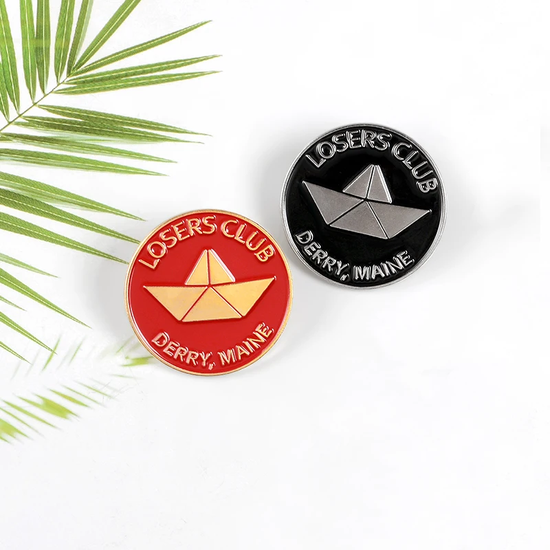 Эмалированная Заколка Лоферы для клуба красные и черные круглые Броши из сплава