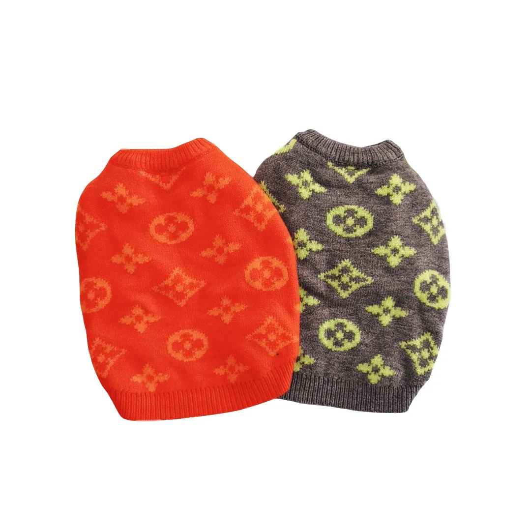 

Tide brand pet clothes Fadou Corgi Schnauzer Tide brand fashion autumn and winter new warm sweater parent-child