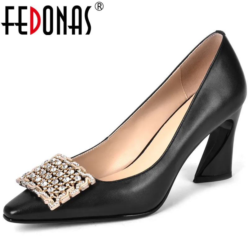 Женские туфли лодочки FEDONAS элегантные из натуральной кожи на каблуке с острым