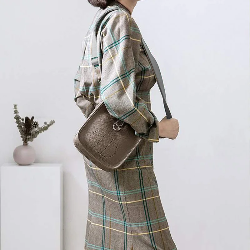 

2020 New Genuine Leather Women Shoulder Bag Brand Designer Casual Crossbody Bag for Ladies Luxury Handbags Messenger Bag Bolsos