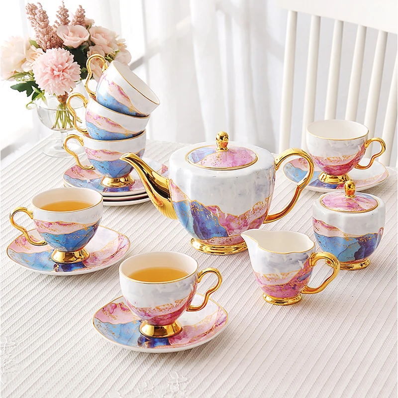 

European Bone China Coffee Cups TeaCups Set Coffee Cups And Saucers Drinkware Sugar Bowl Milk Jug 11/15 Pieces Set Wedding Gifts