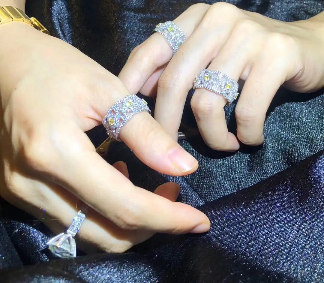 

Yellow Zircon Sparkling Flower Rings For Women Wedding Band Zircon Silver Luxury palace style with diamond-studded noble parties