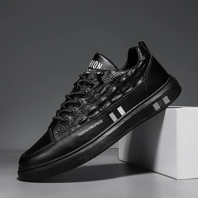 

2021 Autumn Winter New Fashion Street Style Men's Vulcanize Shoes Breathable Low Heel Lace-up Shallow PU Shoes Wear-resisting