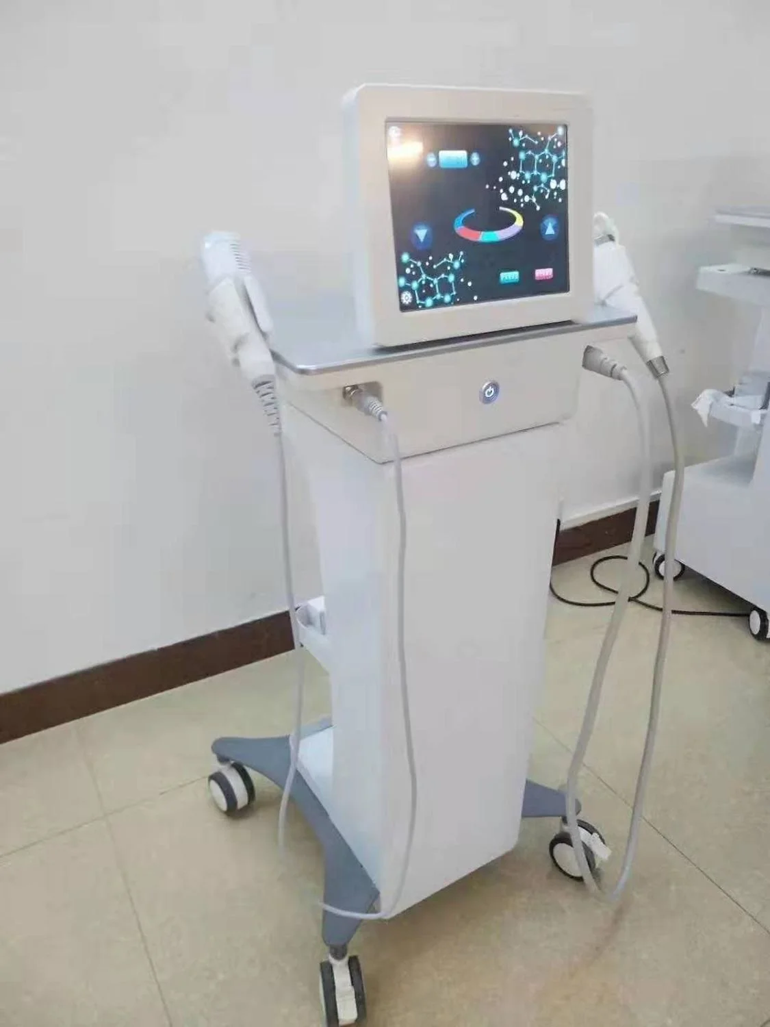 Фракционный микро-игольчатый Аппарат Для Удаления растяжек и акне 2 в 1rf | Красота