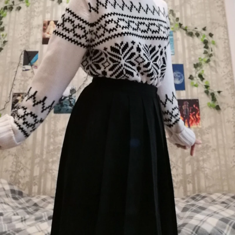 

Japanese Traditional JK High School Uniform Elastic Waist Japanese Student Girls Solid Color JK Pleated Skirt Short/Middle/Long