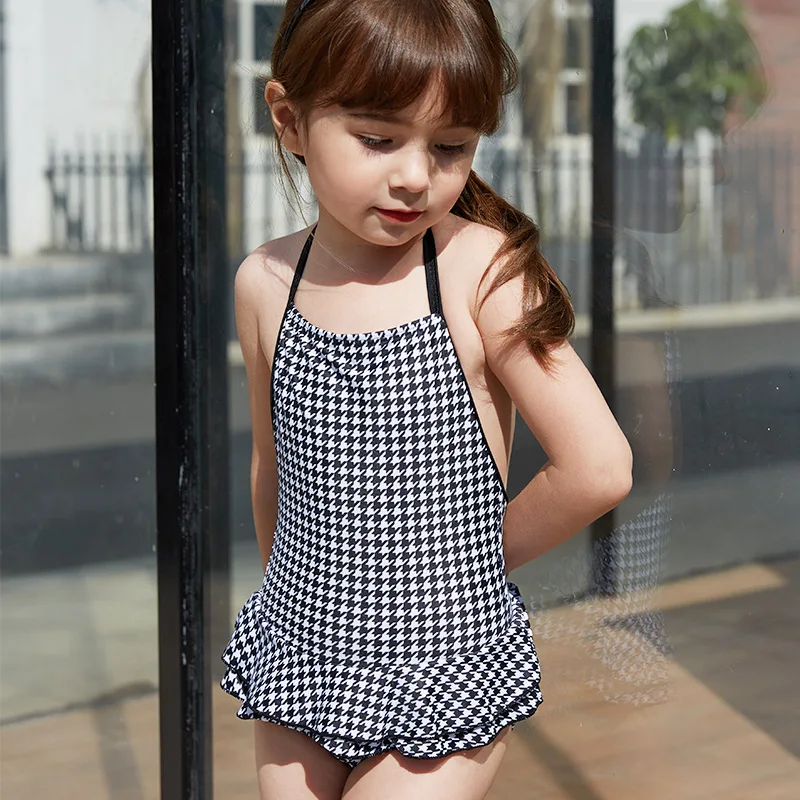 

2021 Girls One Piece Swimsuit Backless Baby Swimwear Halter Plaid Kids Beach Bathing Suit Toddler Children Skirt Triangle Bikini