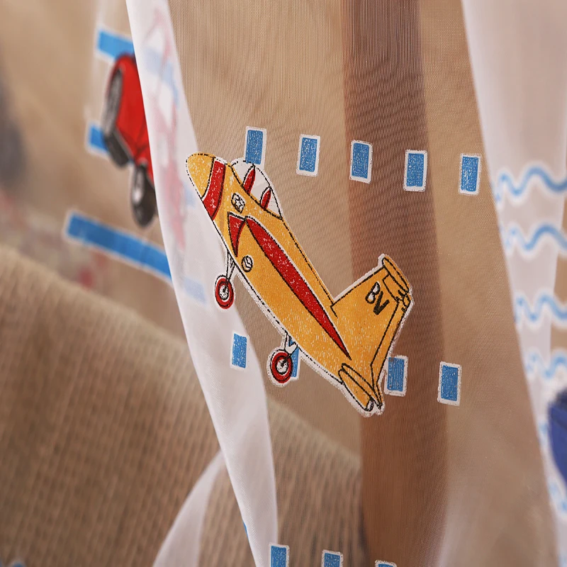 Детские автомобильные шторы с мультяшным рисунком полузатемняющие тюлевые для