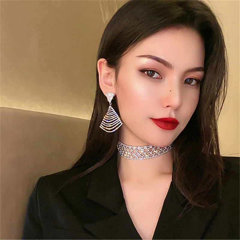 

FYUAN Hollow Sector Crystal Drop Earrings for Women Bijoux Geometric Rhinestone Earrings Weddings Engagement Jewelry