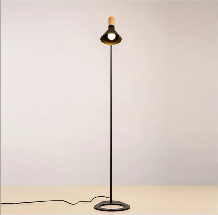 Современная Северная Европа имитация дерева с зернистым железом на землю