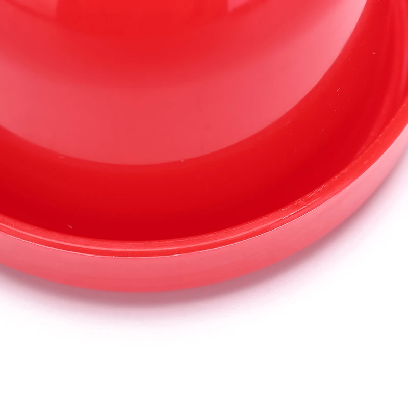 

Plastic Dice Cup Board Drinking Board Game Gambling Dices and Dice Cup Set Cylinder Shaped Shaker Case Guessing Game