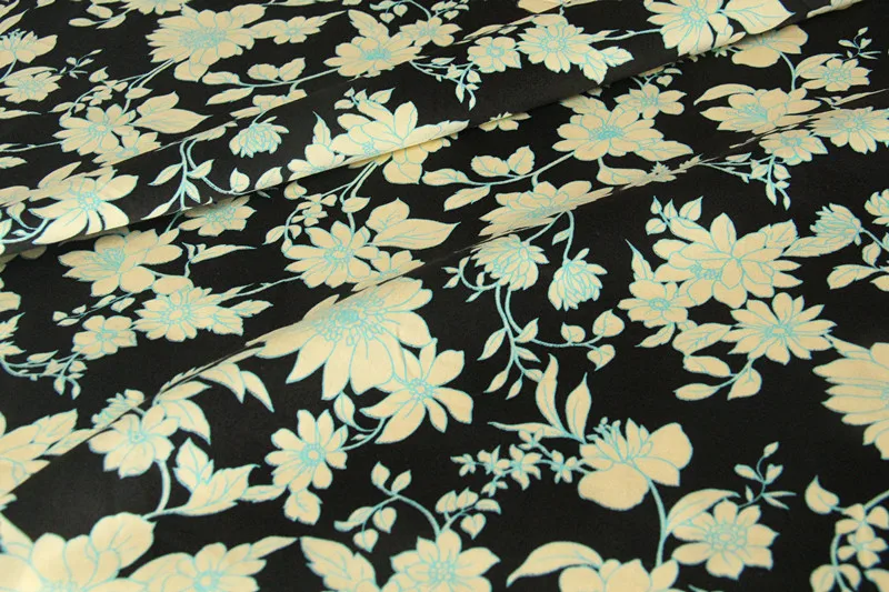 

114 cm width simple but elegant temperament black bottom atmosphere blue outline flower leaves cotton satin
