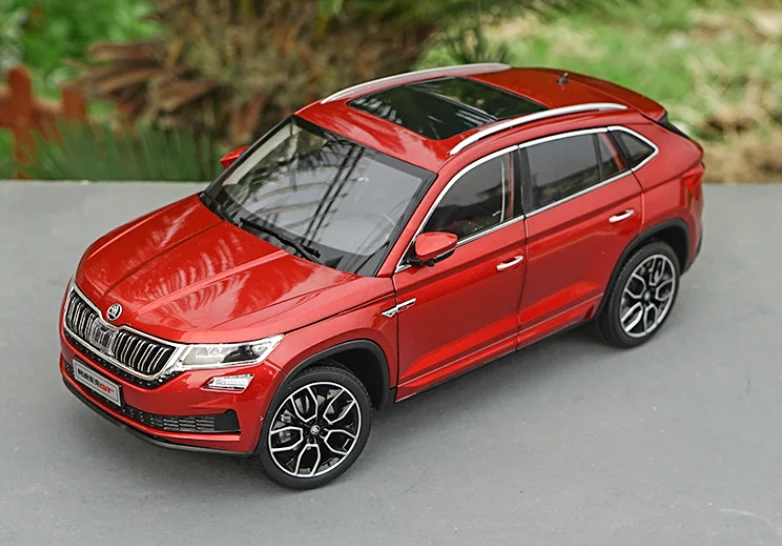 1/18 Skoda KODIAQ GT SUV литая модель металлический автомобиля хобби черный красный