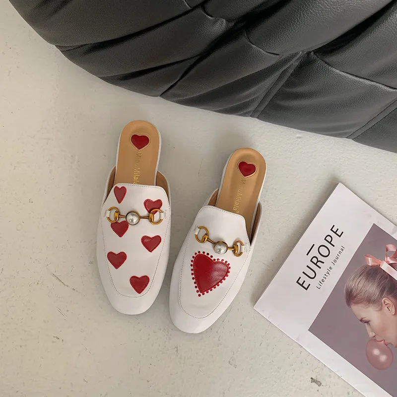 

Ladies Muller shoes spring and summer new fashion Baotou love half slippers sandals pearl metal chain flat slippers