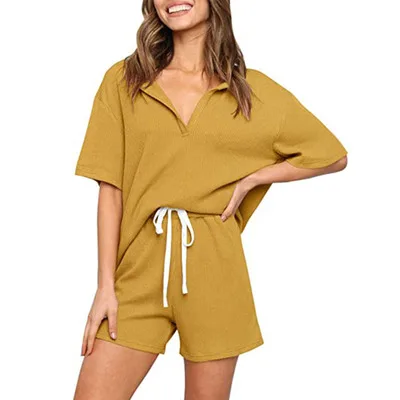 

New spring and summer women's solid color pattern knit suit comfortable short sleeve top and shorts sports suit pocket