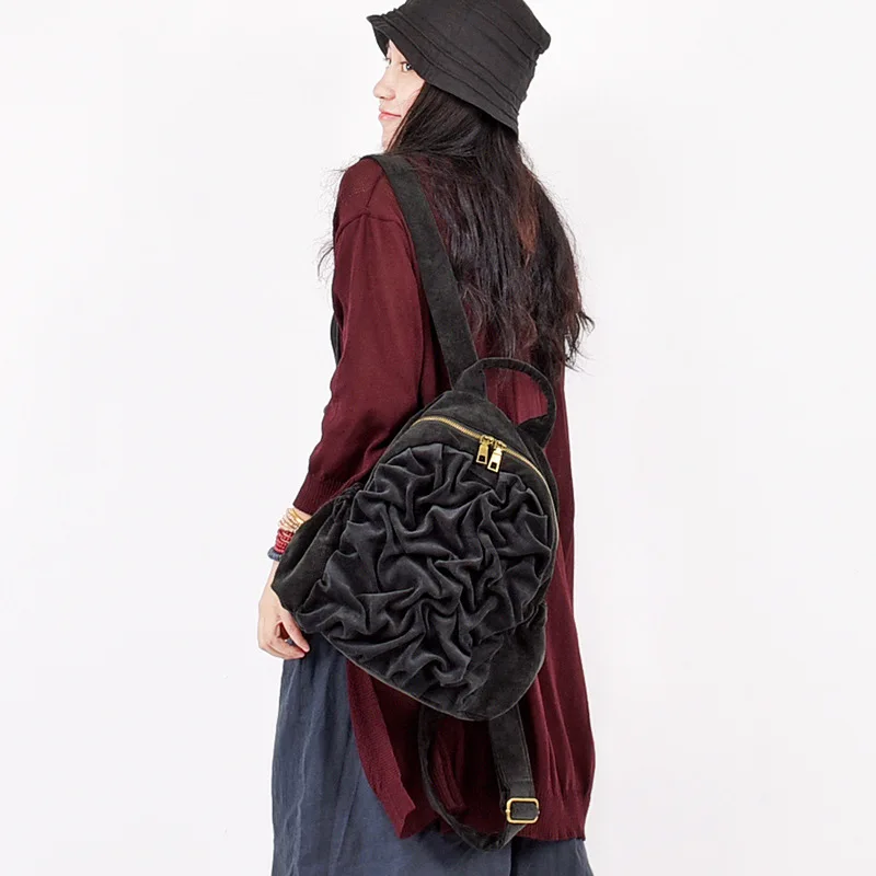 Женский оригинальный бархатный рюкзак с драпировкой ручной работы школьная
