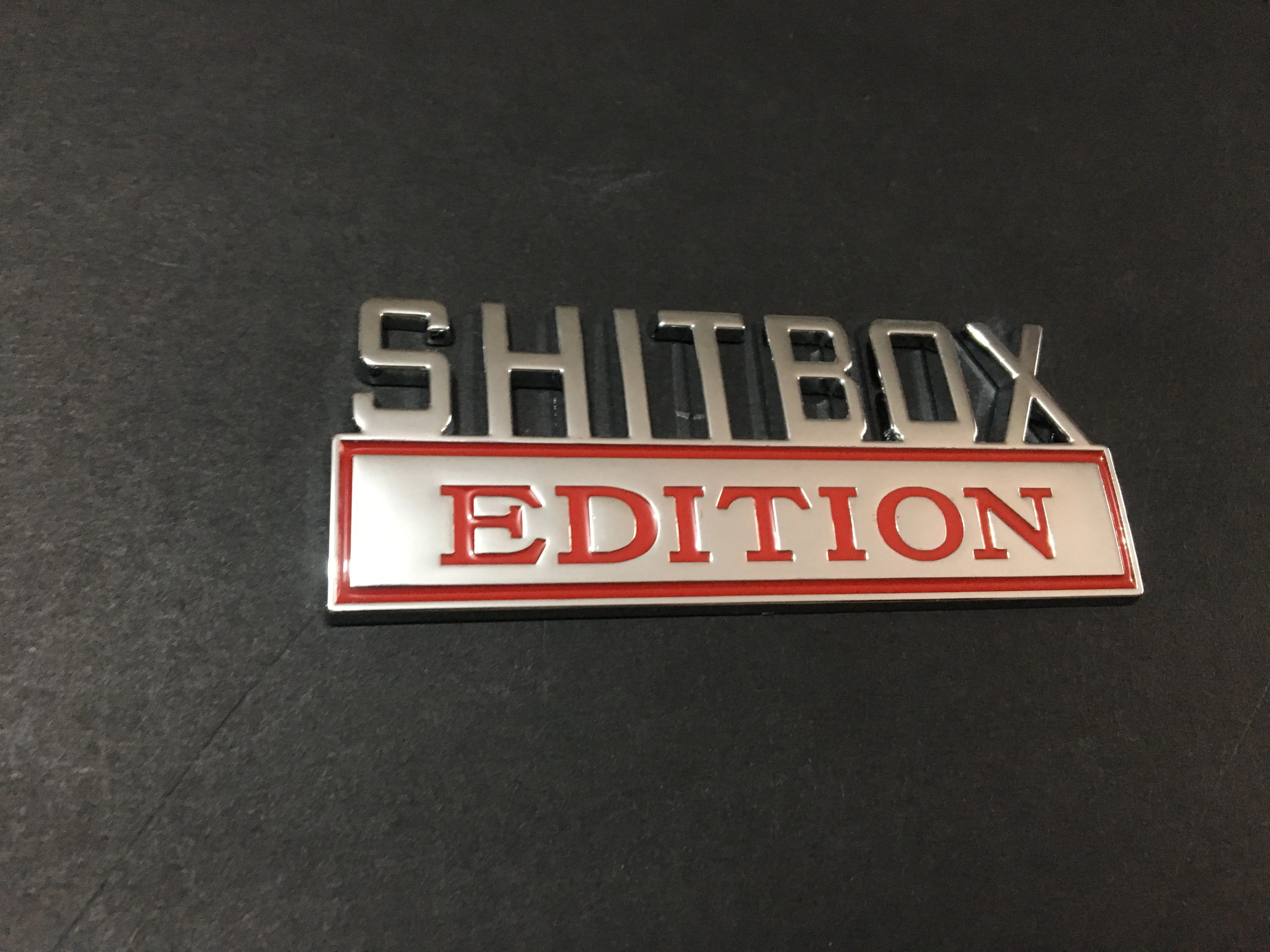 10 шт./лот SHITBOX EDITION хромированные синие красные черные значки бесплатная доставка