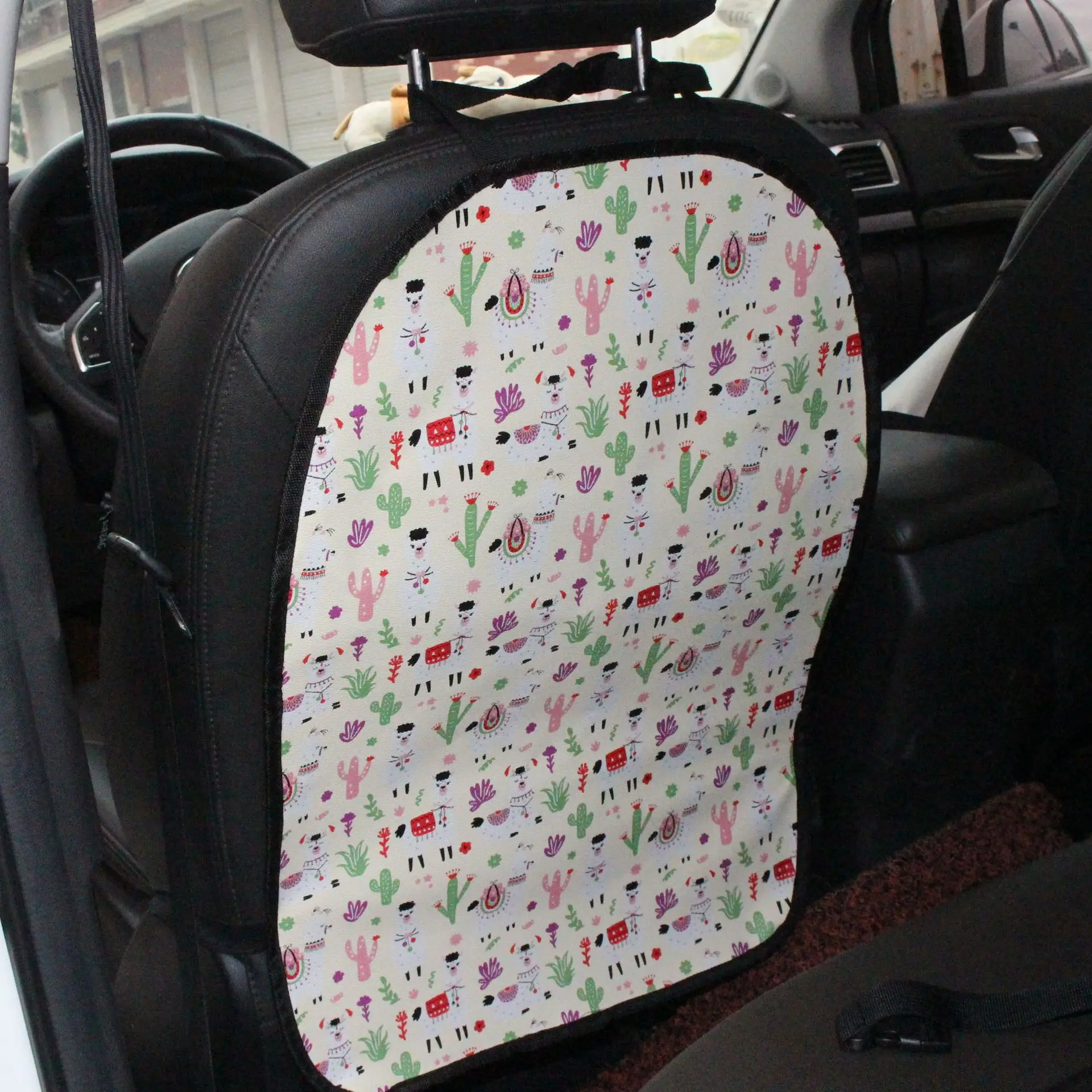 

Colored children's car anti-kick pad shredded flower anti-dirty mat anti-dirty mat car seat back anti-kick pad