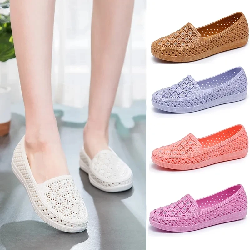 

Breathable hole summer sandals women slip-on loafers cheap china mother sandals female casual shoes