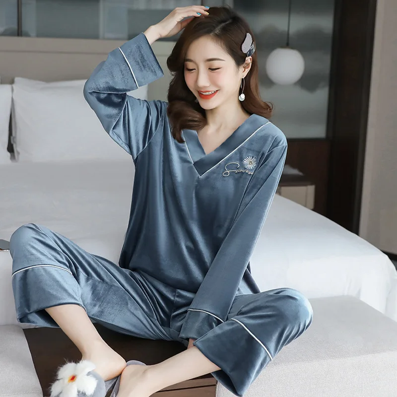 

Velvet 2PCS Pajamas Set Female Autumn Winter Nightwear Long Sleeve Sleepwear Casual Bathrobe Sleep Set Sexy Loose Home Clothes